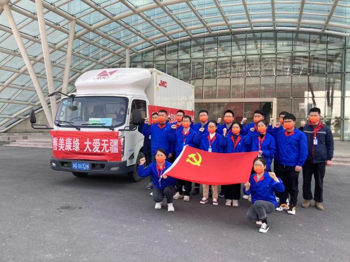人生就是博药业这四种抗疫中成药火快驰援港城
